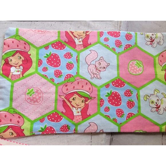 Strawberry Shortcake Crayon Holder Wallet Cotton Fabric Handmade - Picture 5 of 6
